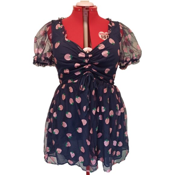 Smak Parlour Strawberry Dress - Picture 3 of 6